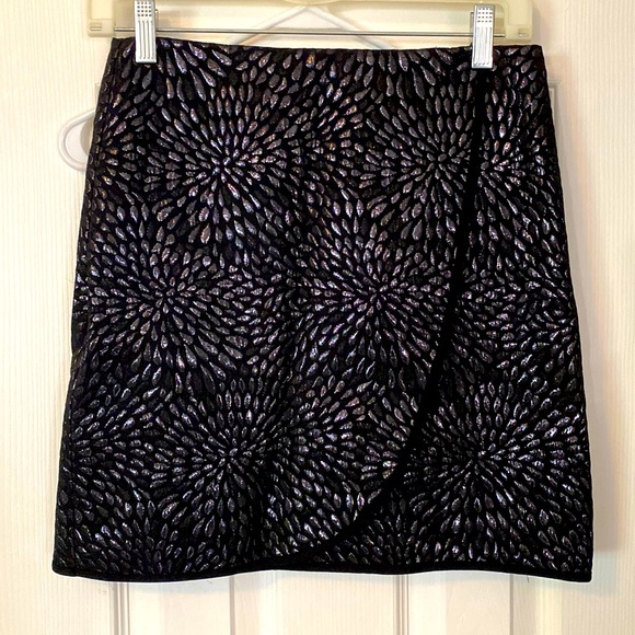 LOFT Dresses & Skirts - Sparkle skirt